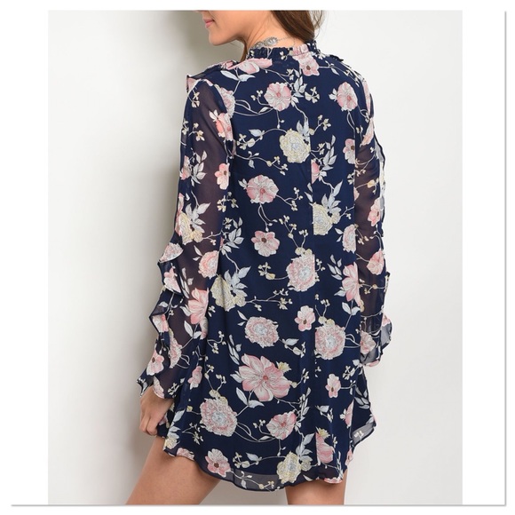 🚨 SALE! Navy Floral Ruffle Sleeve Dress - Picture 3 of 3